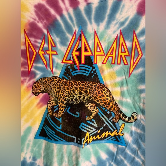 NWT Def Leppard Tie Dye Graphic T-Shirt - Picture 2 of 6